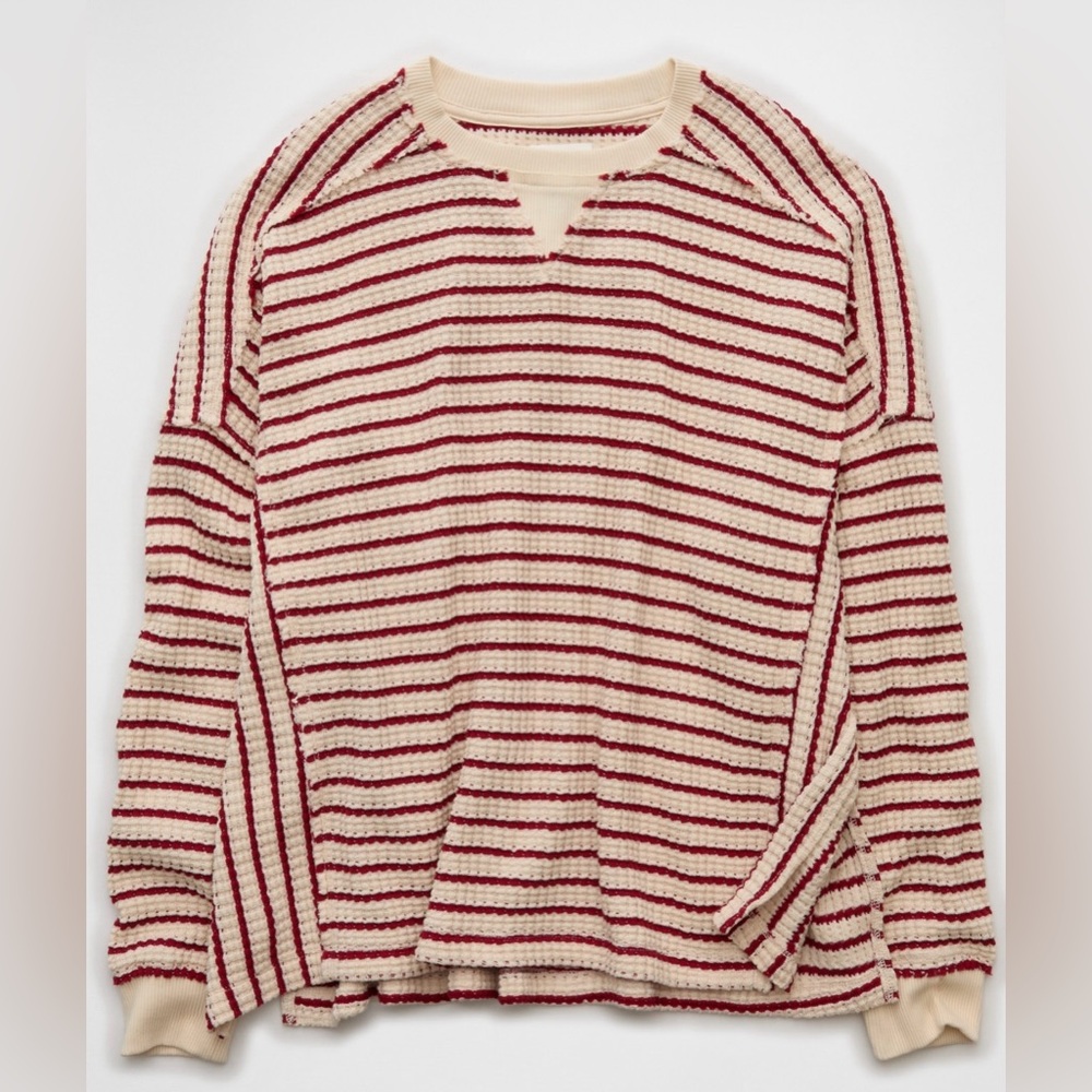 American Eagle Big Hug Crewneck Waffle Sweatshirt!